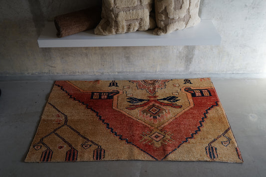 TURKEY OLD ISPARTA ORIENTAL BEIGE SMALL SIZE 124 × 73 cm No.TR25215