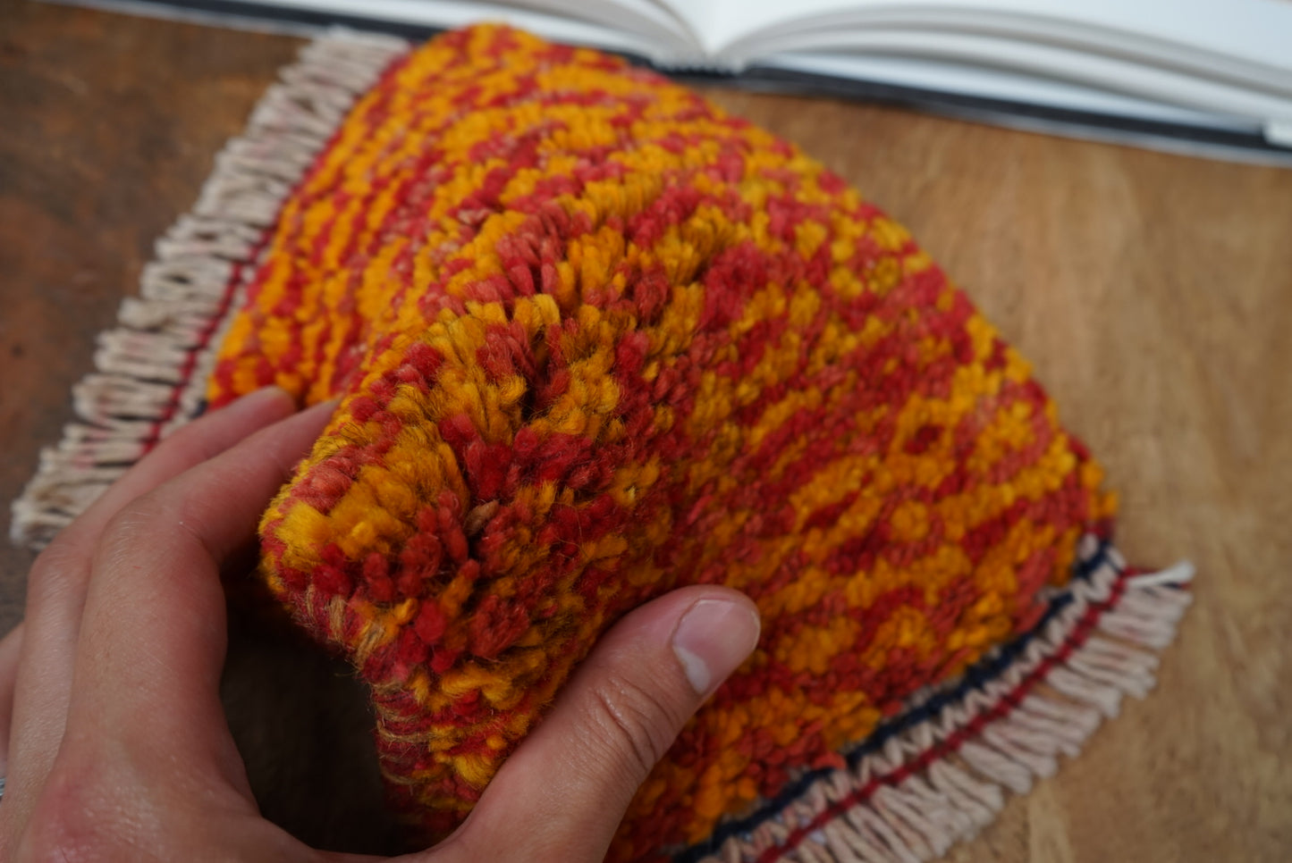 IRAN OLD SHIRAZ QASHQAI GABBEH 1930-1950年代
18 × 15.5 cm