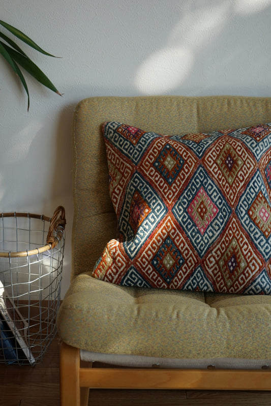 Türkiye Old Kilim Cushion Cover Mix color Tribal Design 47 × 47 cm No.TR25557 / 送料無料・羊毛手織りキリム