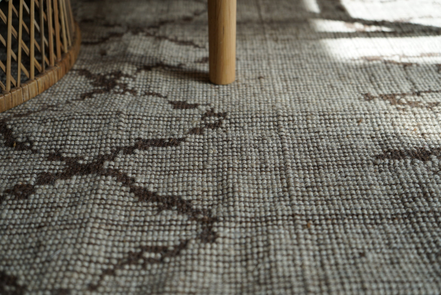 店頭販売 ORIGINAL IRAN QASHQAI KILIM " TRIBE " 204 × 142 cm