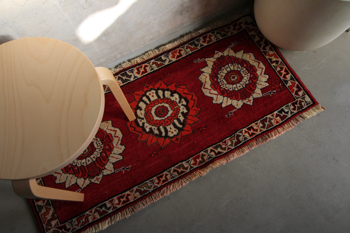 IRAN OLD SHIRAZ QASHQAI HASSAN ABAD
1960年代 114 × 50 cm