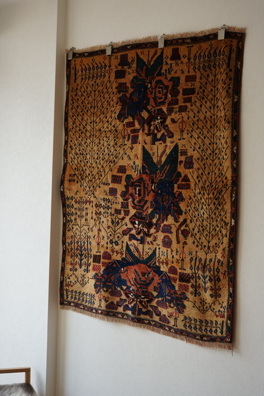 店頭販売 IRAN ANTIQUE QASHQAI SHIRAZ NEYRIZ 1770年代 114 × 129 cm / 国内送料無料・羊毛手織り絨毯