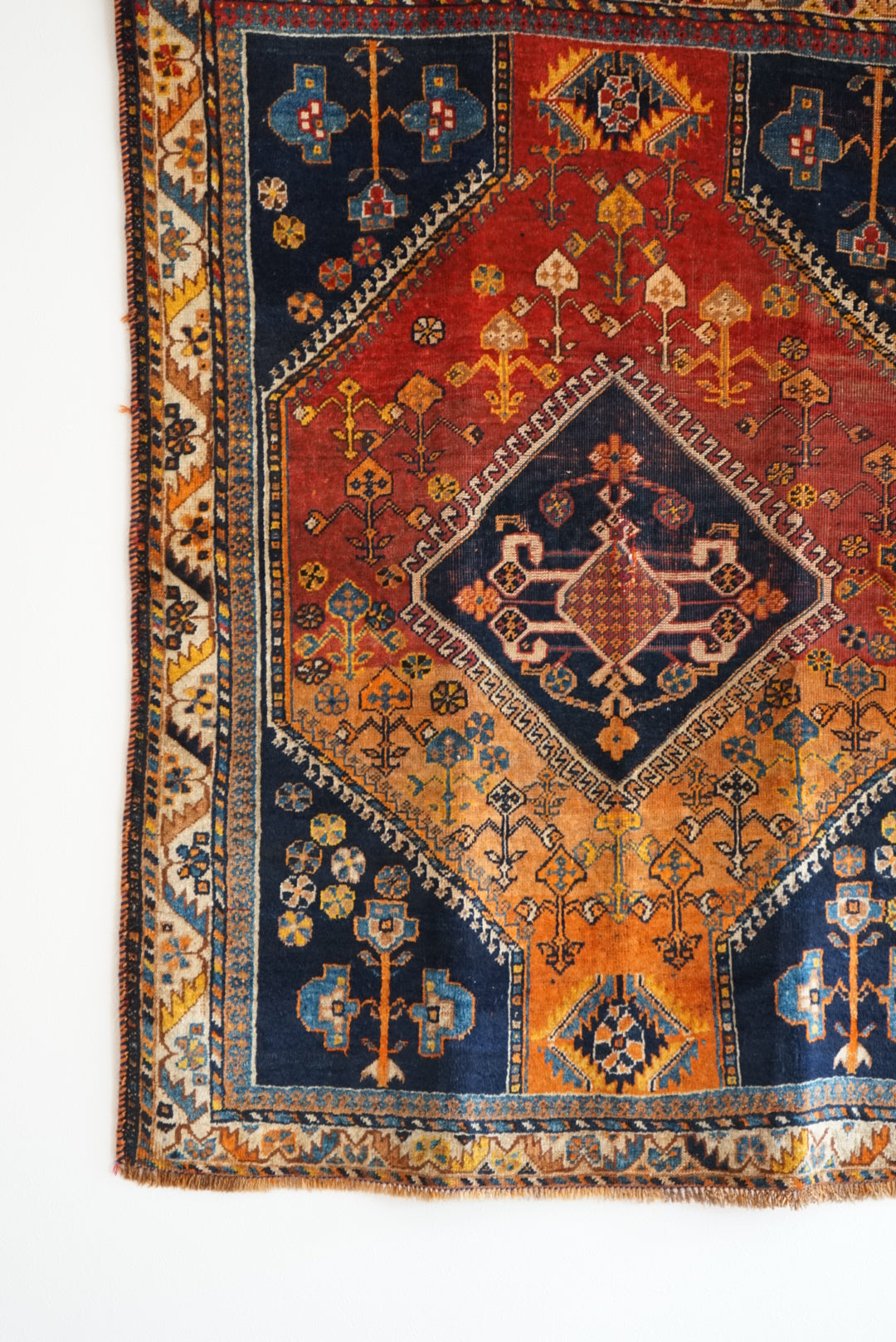 店頭販売 IRAN ANTIQUE QASHQAI BOLVALDI 1860年代 136 × 108 cm / 4'4" × 3'5" ft