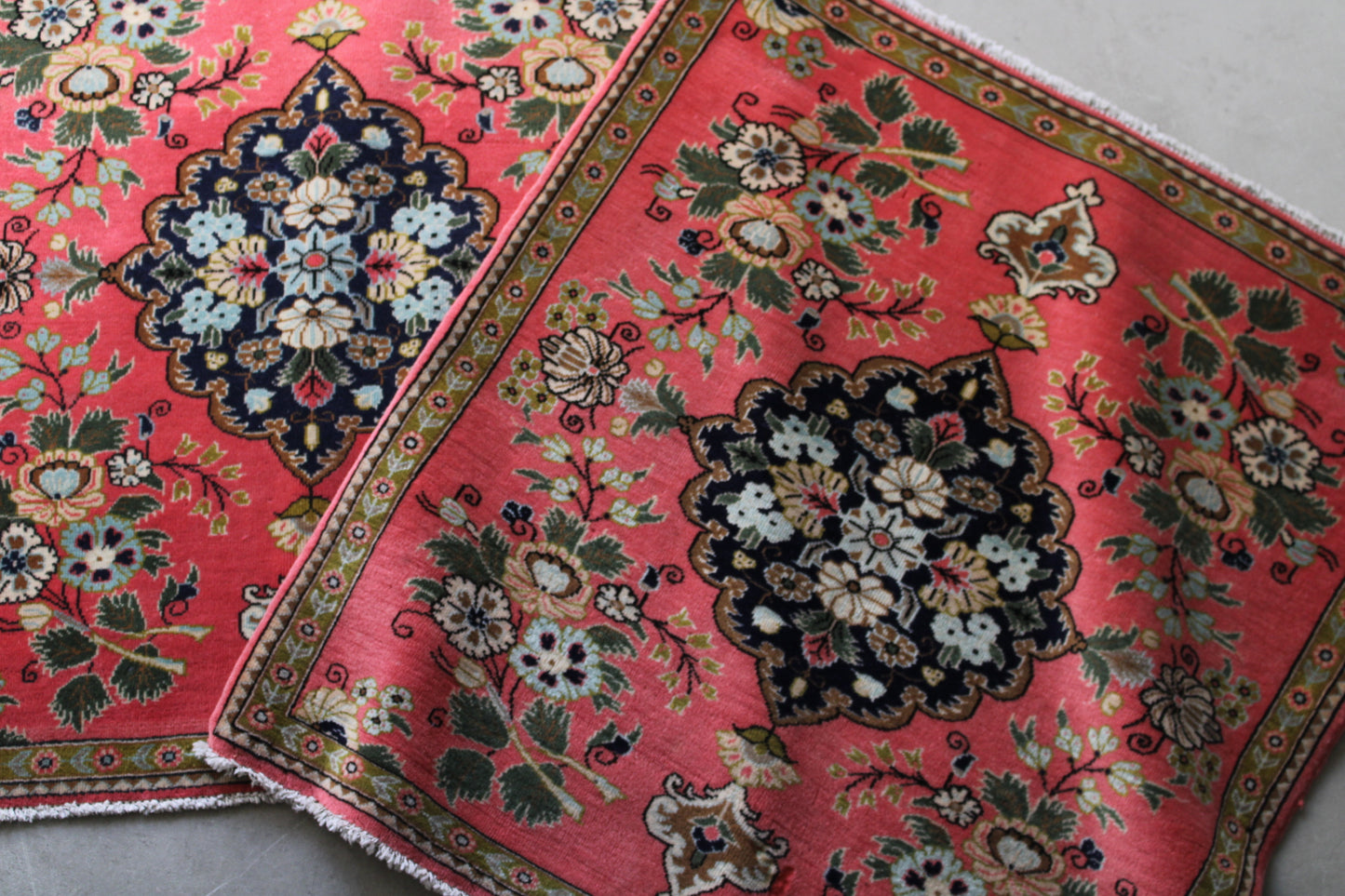 店頭販売 IRAN ANTIQUE TABRIZ AMONGHOLI 1880年代 82 × 74.5 cm