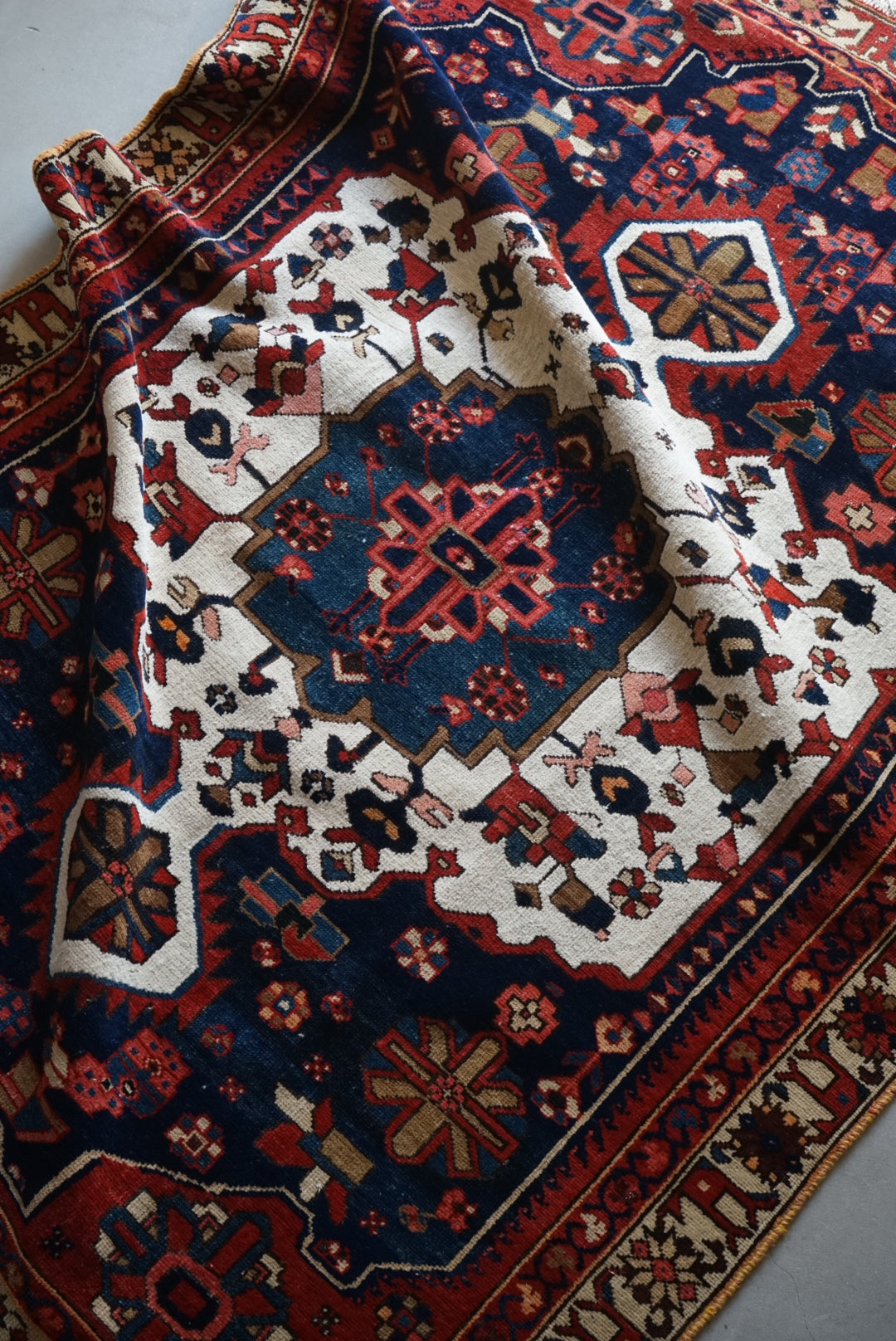 店頭販売 IRAN ANTIQUE BAKHTIARI 1870年代 187 × 135 cm