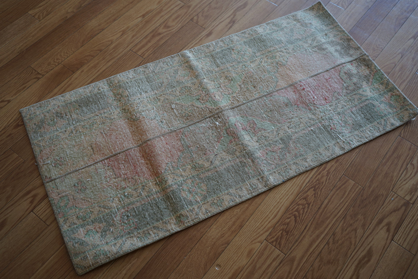 Türkiye Old Oushak Beige Patchwork 1970年代 125.5 × 63.5 cm No.TR25408