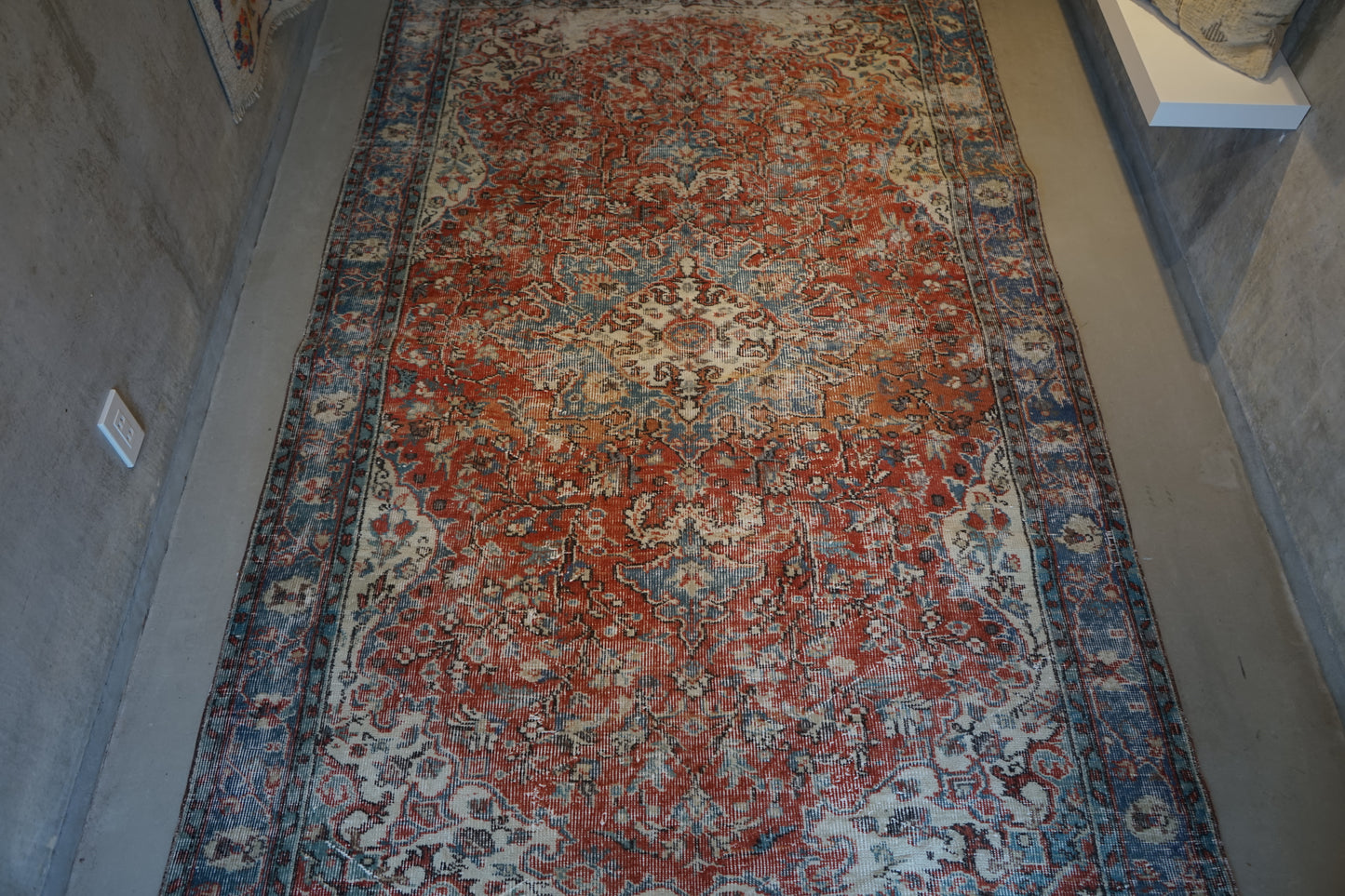 TURKEY OLD ISPARTA TURQUOISE RED 1970年代 261 × 155 cm No.TR25212