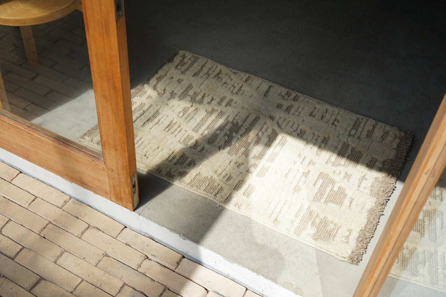店頭販売 ORIGINAL IRAN QASHQAI KILIM DOORSIZE " MORNING MIST " 95 × 65 cm