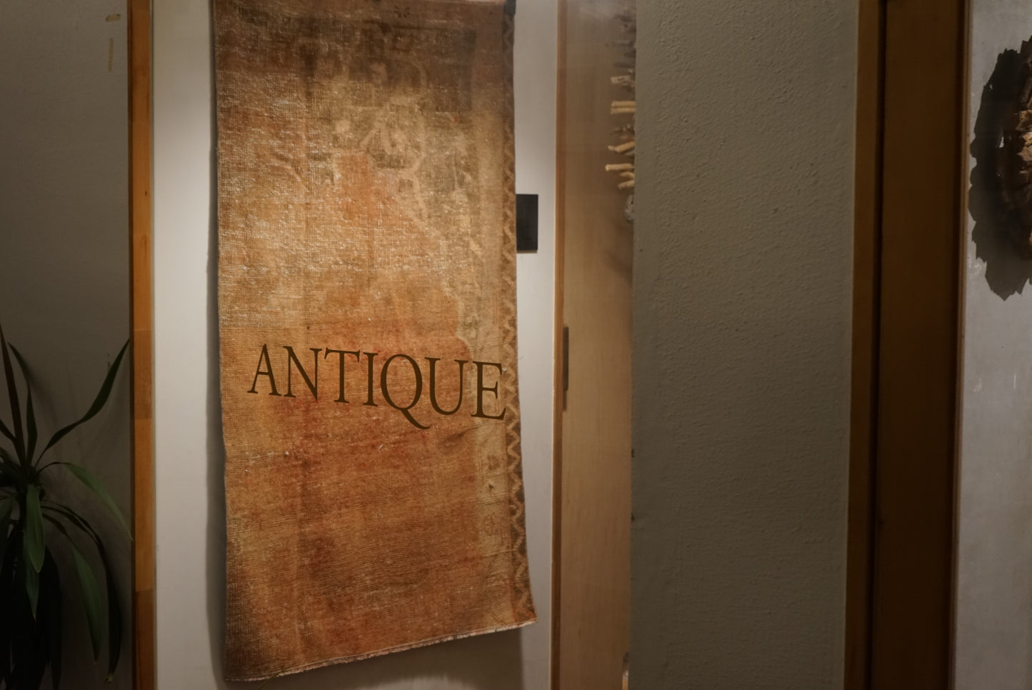 Türkiye Old Oushak Orange Prayer Small size 1970年代 129 × 81 cm No.TR25237