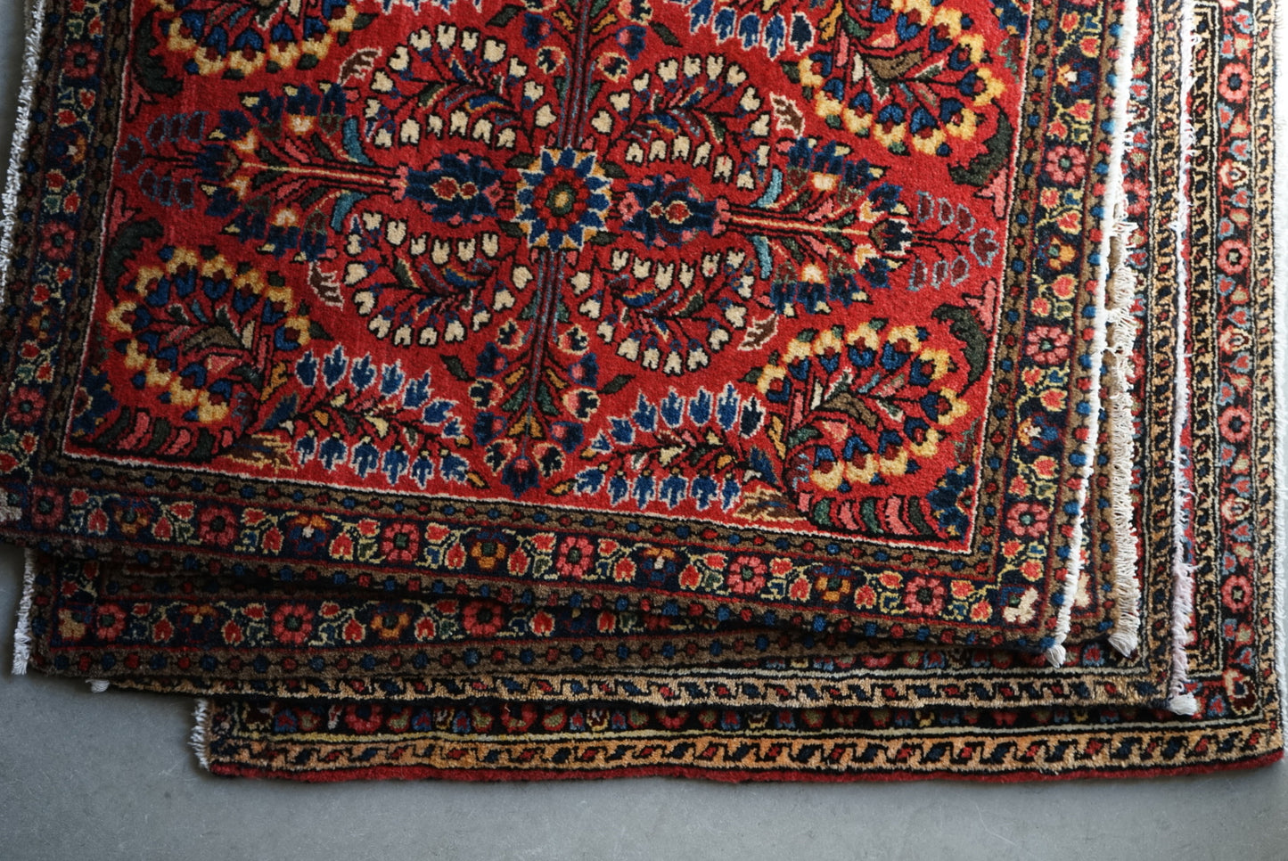 IRAN ANTIQUE LILIAN MOHAJERAN FARAHAN 1820年代 75 × 55.5 cm