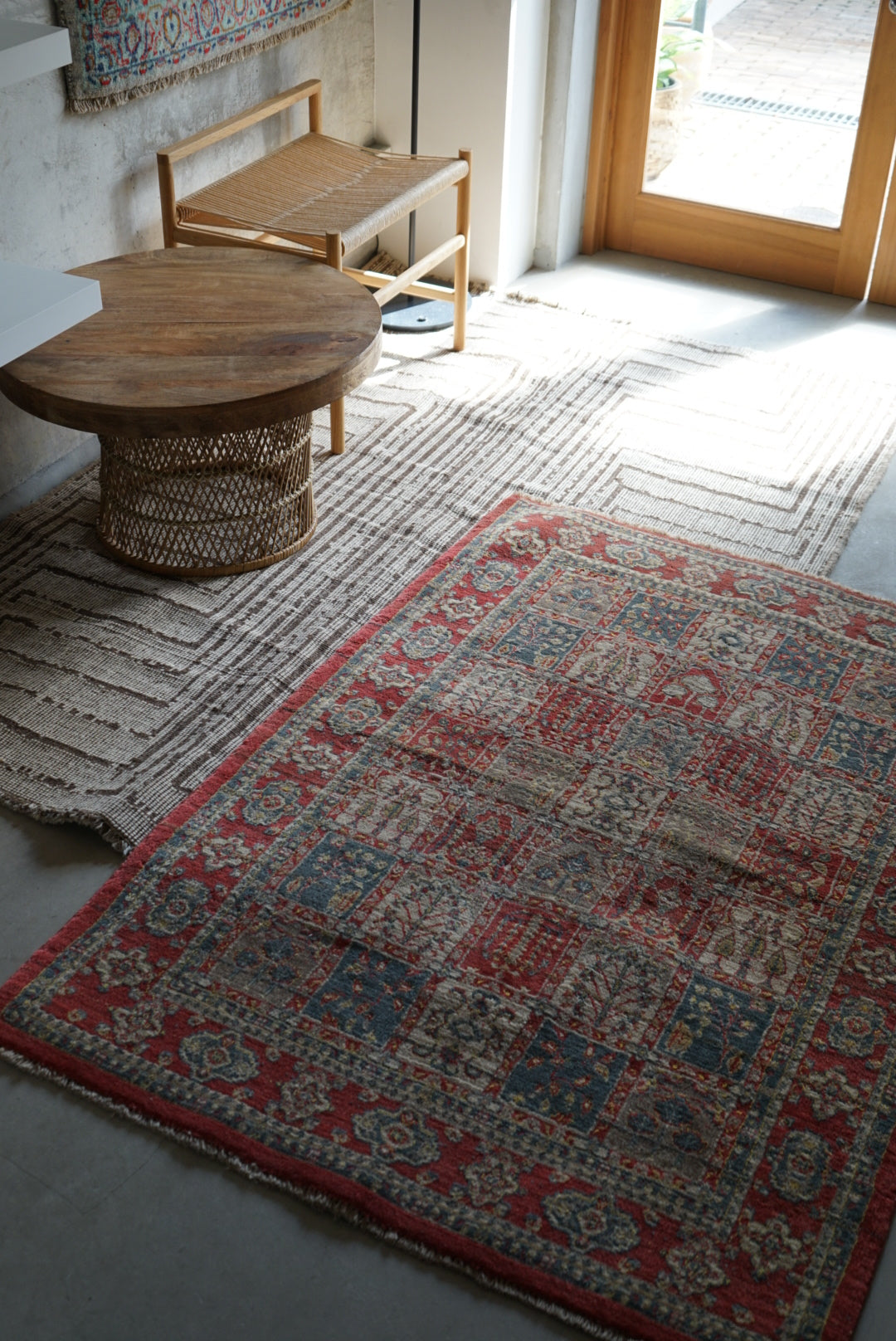 ORIGINAL IRAN QASHQAI KILIM " MEDALLION " 207 × 140 cm