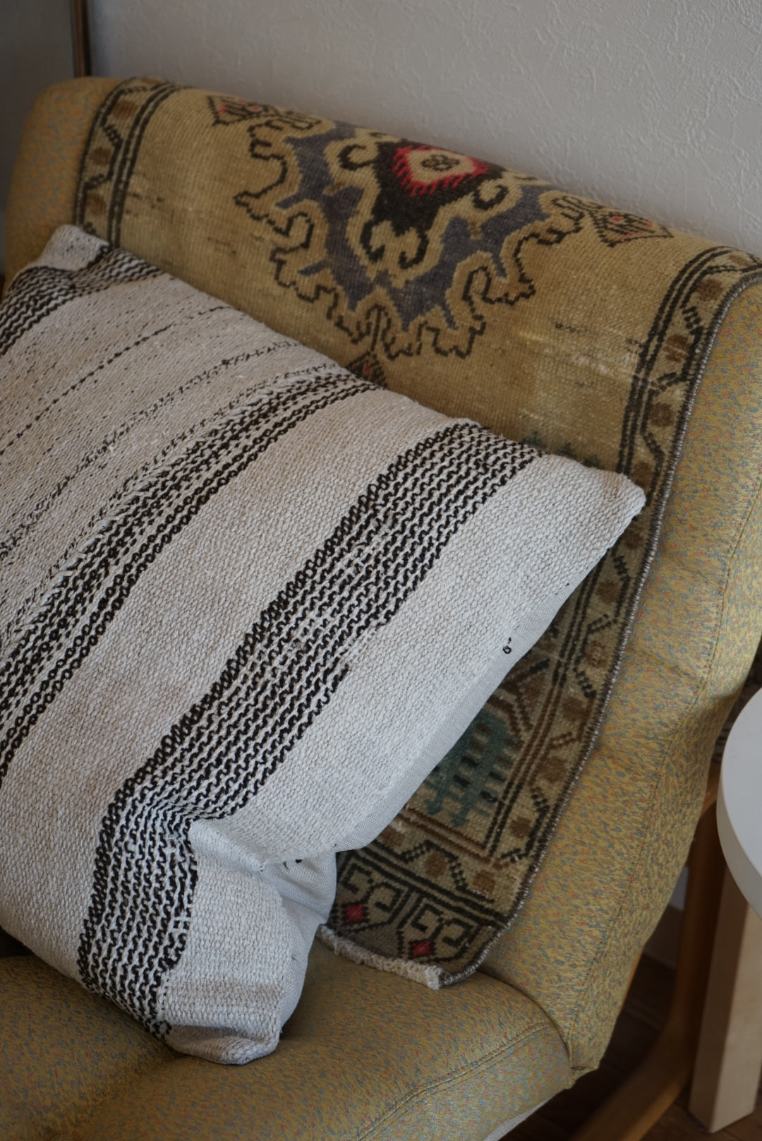 Türkiye Old Oushak Yellowbeige 1970年代 97 × 50.5 cm No.TR25414