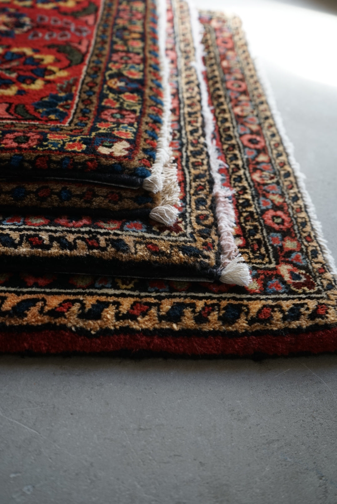 店舗販売 IRAN ANTIQUE LILIAN MOHAJERAN FARAHAN 1820年代 76 × 60.5 cm