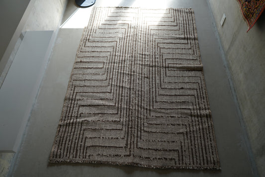 ORIGINAL IRAN QASHQAI KILIM " MEDALLION " 207 × 140 cm