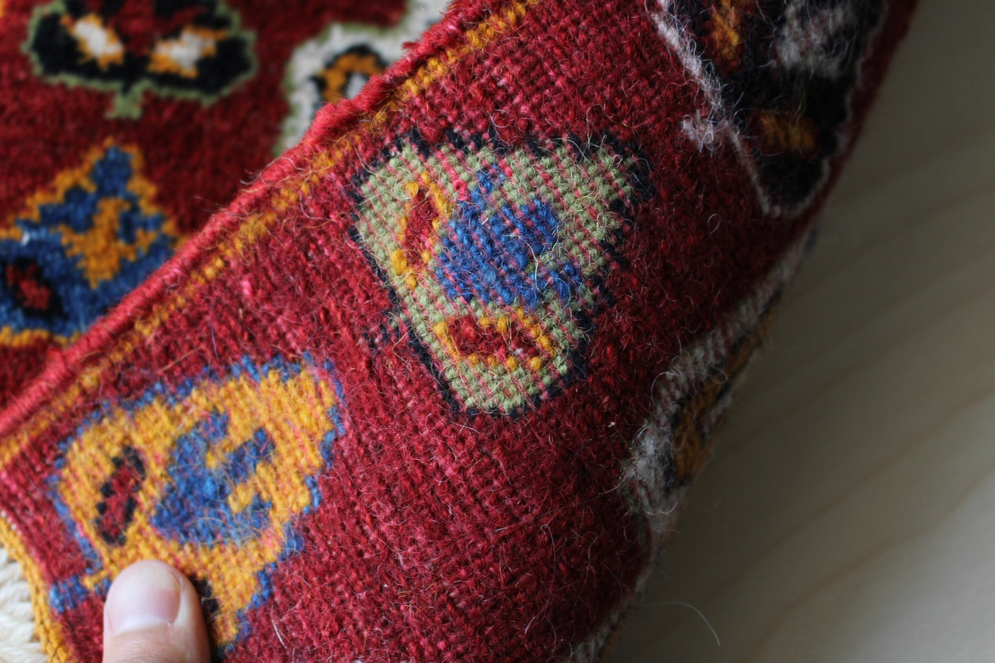 IRAN OLD SHIRAZ QASHQAI GABBEH 1930-1950年代
40 × 33 cm