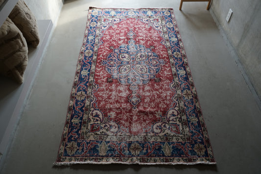 Türkiye Old Isparta Floral Red Medallion 1970年代 204 × 110.5 cm No.TR25258