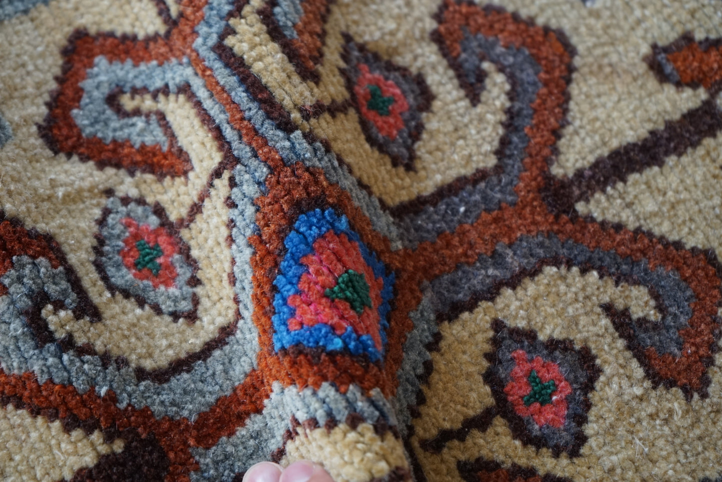 Türkiye Old Oushak Brown 1970年代 83 × 51 cm No.TR25425
