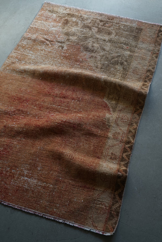 Türkiye Old Oushak Orange Prayer Small size 1970年代 129 × 81 cm No.TR25237