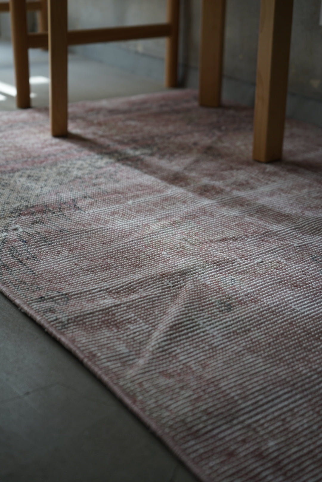 TURKEY VINTAGE ISPARTA PINK 118 × 72.5 cm No.TR2581