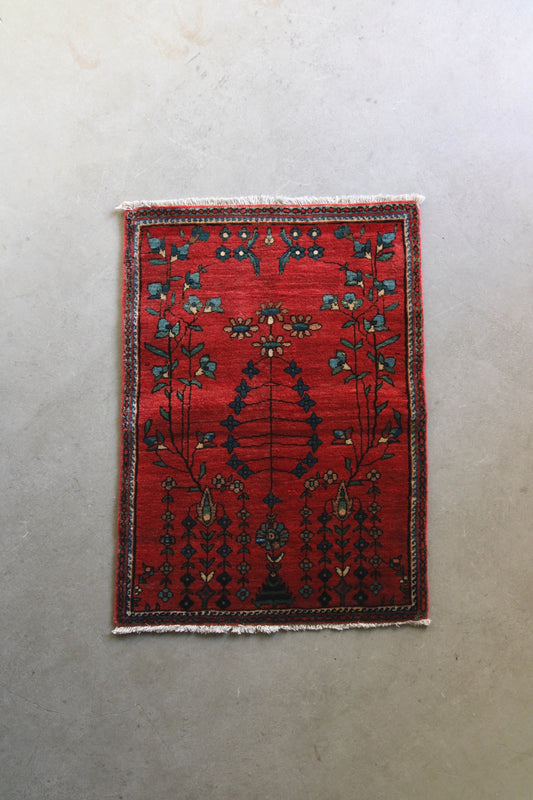 IRAN ANTIQUE LILIAN SAROUK MOHAJERAN FARAHAN 1820年代 71.5 × 52 cm