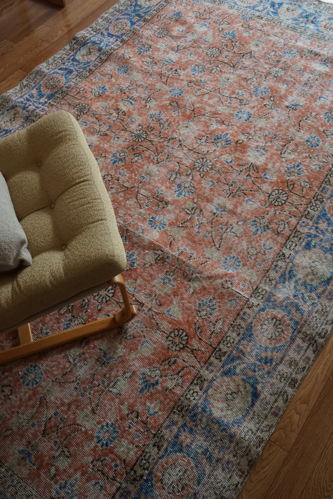 Türkiye Old Isparta Scarlet , Blue 1970年代 271.5 × 164 cm No.TR25507 / 国内送料無料・羊毛手織り絨毯