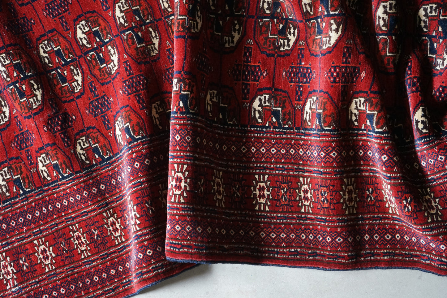 店頭販売 IRAN ANTIQUE TURKMEN ERSARI 1820-1840年代 200 × 128 cm