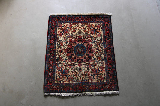 IRAN ANTIQUE BIJAR 1885年代 84 × 70 cm