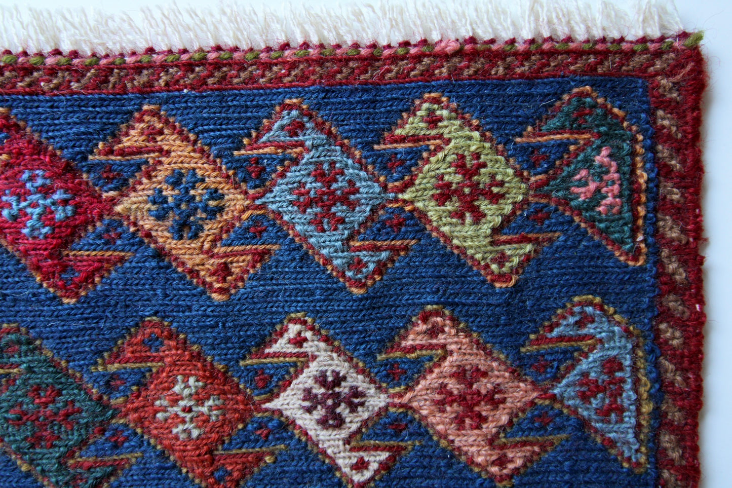 IRAN OLD SHIRAZ QASHQAI AGHAJARI KILIM 1970年代 33 × 29 cm / 1'0" × 0'9" ft