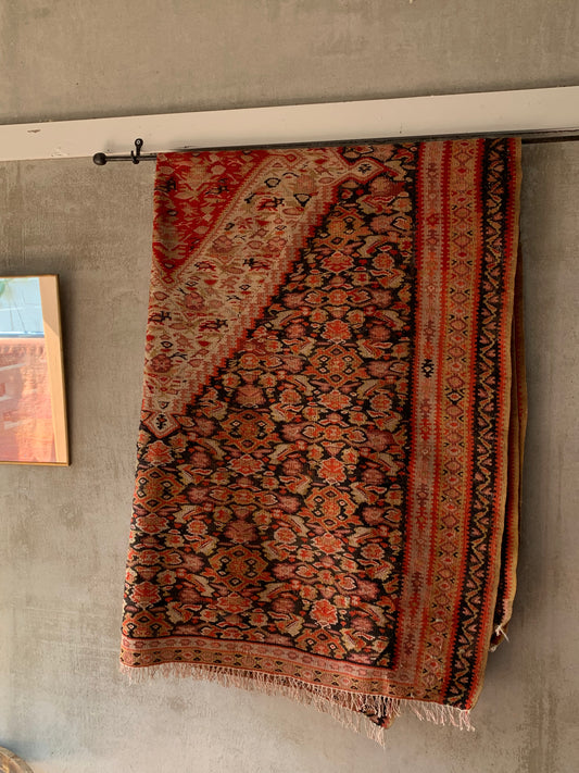 IRAN ANTIQUE SENEH KURDISTAN KILIM 1820年代 188 × 129 cm