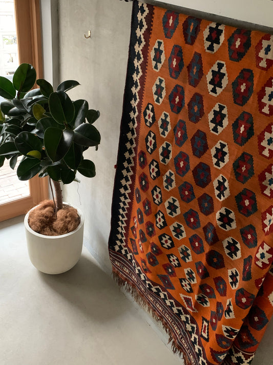 IRAN ANTIQUE SHIRAZ QASHQAI KILIM 1900年代 292 × 138 cm / 9'5" × 4'5" ft