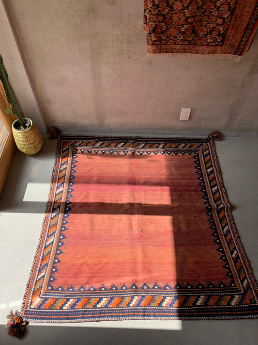 IRAN ANTIQUE AFSHAR TABLE CLOTH 1860年代 140×134cm