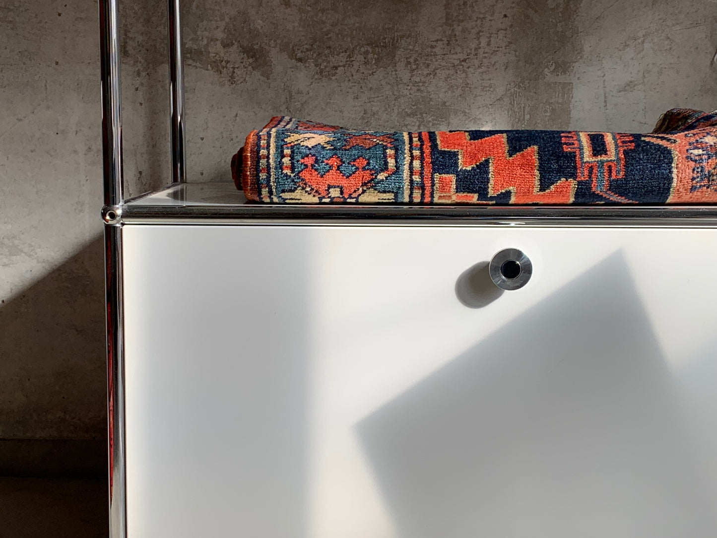 店頭販売 IRAN ANTIQUE BAKHTIARI 1820-1840年代 151 × 101 cm