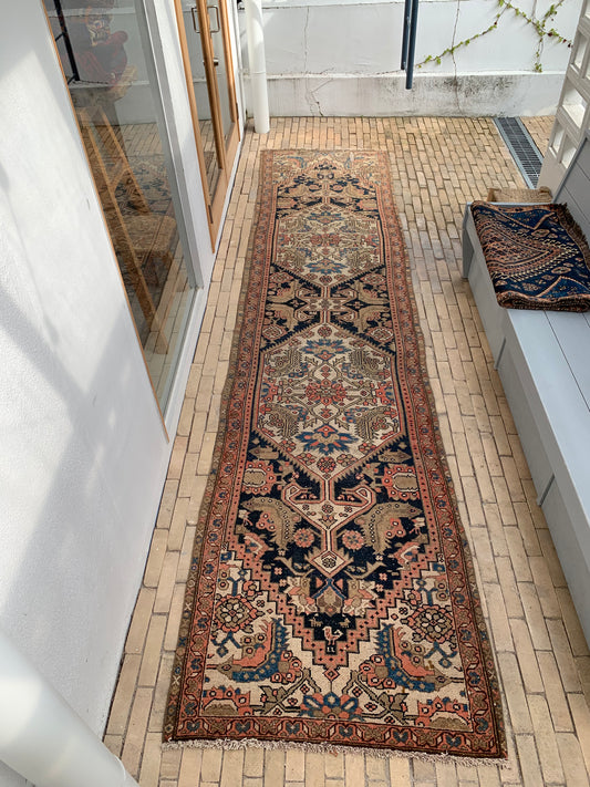 IRAN ANTIQUE MALAYER RUNNER 1820年代 378 × 88 cm