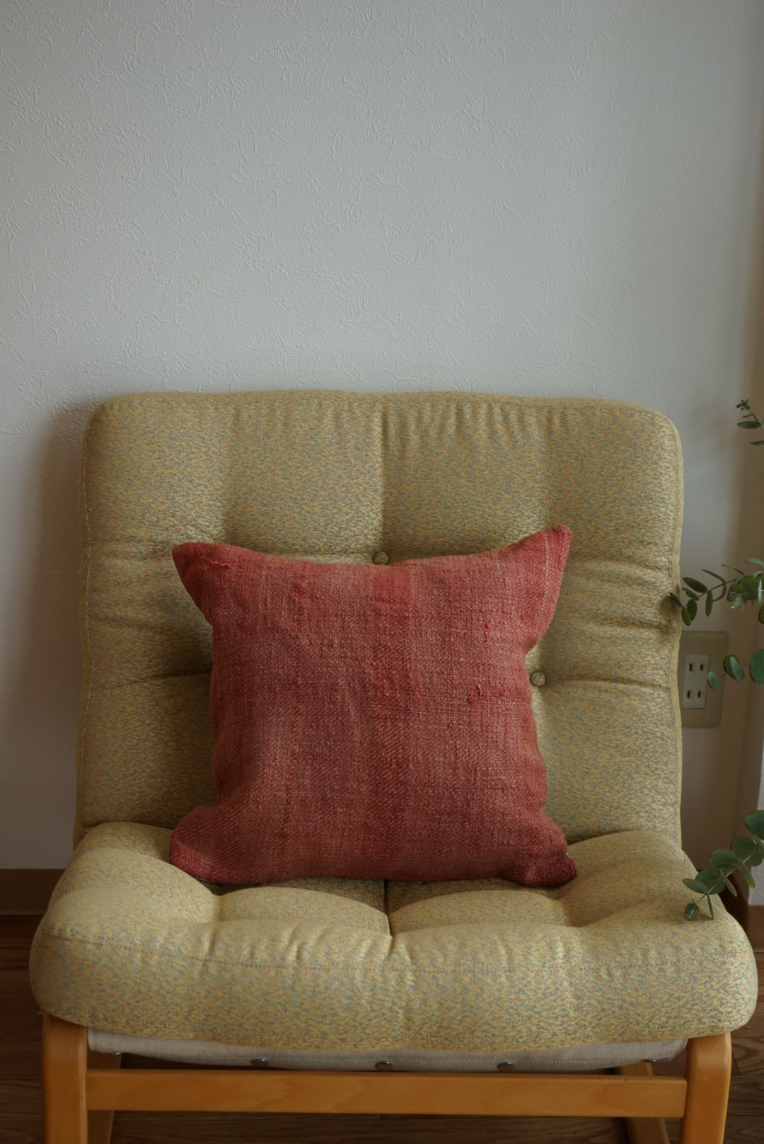 Türkiye Old Kilim Cushion Cover Scarlet Red 40 × 40 cm No.TR25442