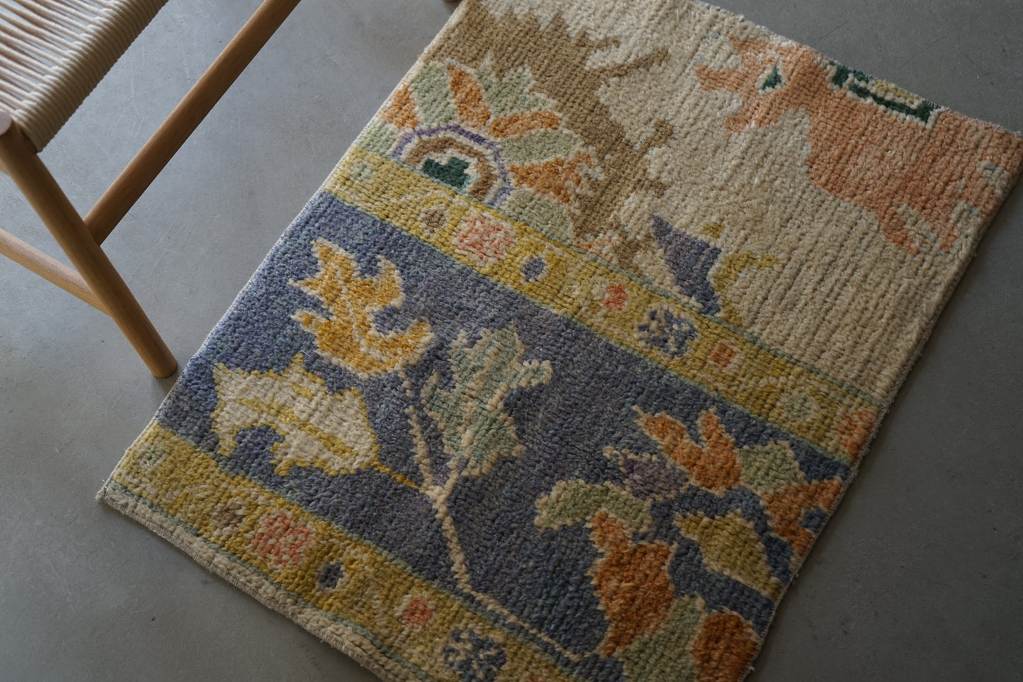 TURKEY VINTAGE SMALL RUG BEIGE FLOWER 85 × 66 cm No.TR25188