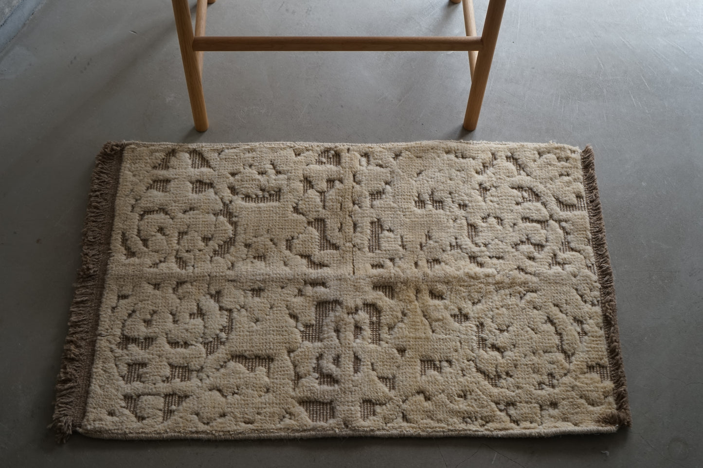 店頭販売 ORIGINAL IRAN QASHQAI KILIM DOORSIZE " LIFE " 95 × 65 cm