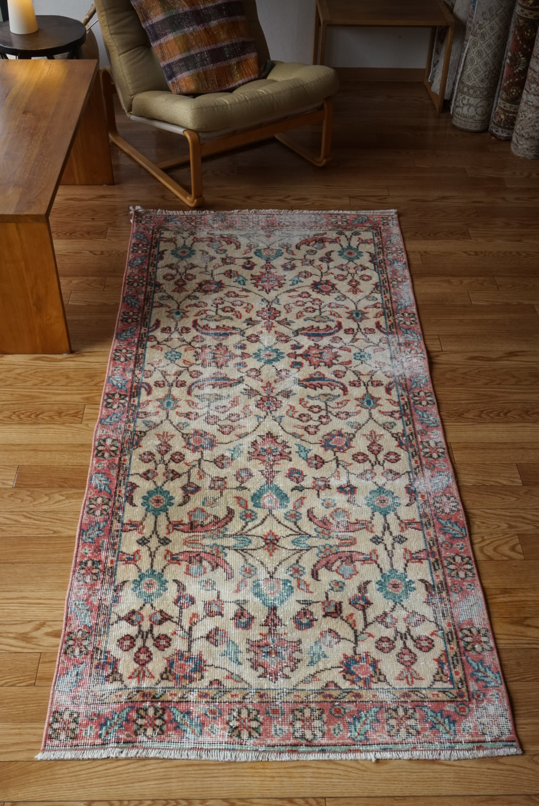 Türkiye Old Isparta Beige , Rose Pink , Emerald Green Floral 1970年代 194 × 92 cm No.TR25451 / 国内送料無料