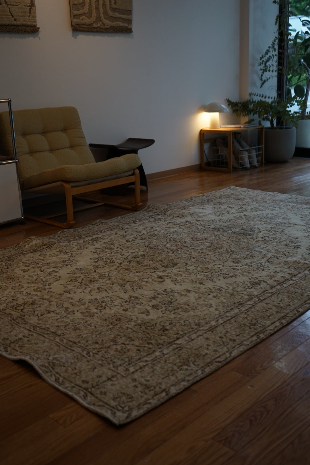 Türkiye Old Isparta Medallion Sweet Beige 1960年代 262.5 × 159.5 cm No.TR25401