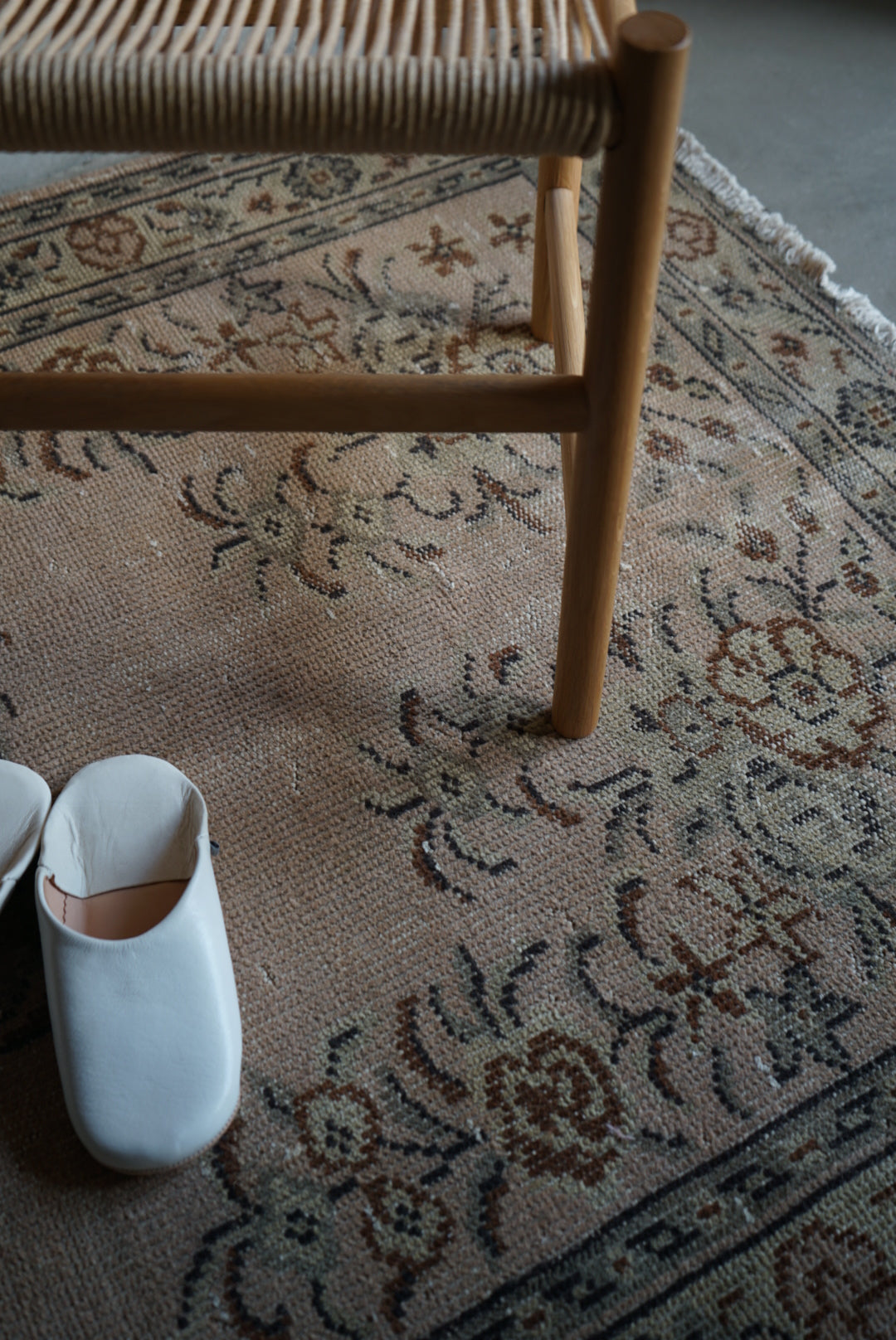 Türkiye Old Isparta Floral Rich Color Beige, Olive 1970年代 195 × 113 cm No.TR25259