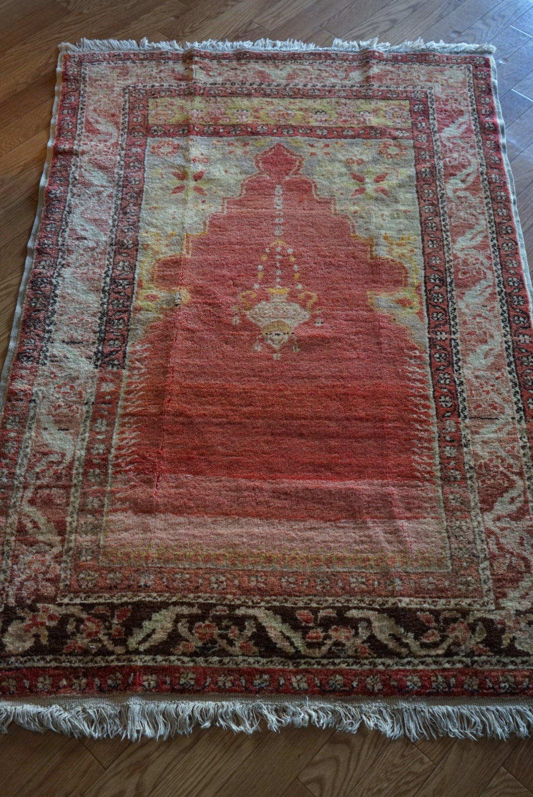 Tribal rug Türkiye Old Kayseri Prayer 1980年代 165 × 112 cm No.TR25535 / 国内送料無料・羊毛手織り絨毯
