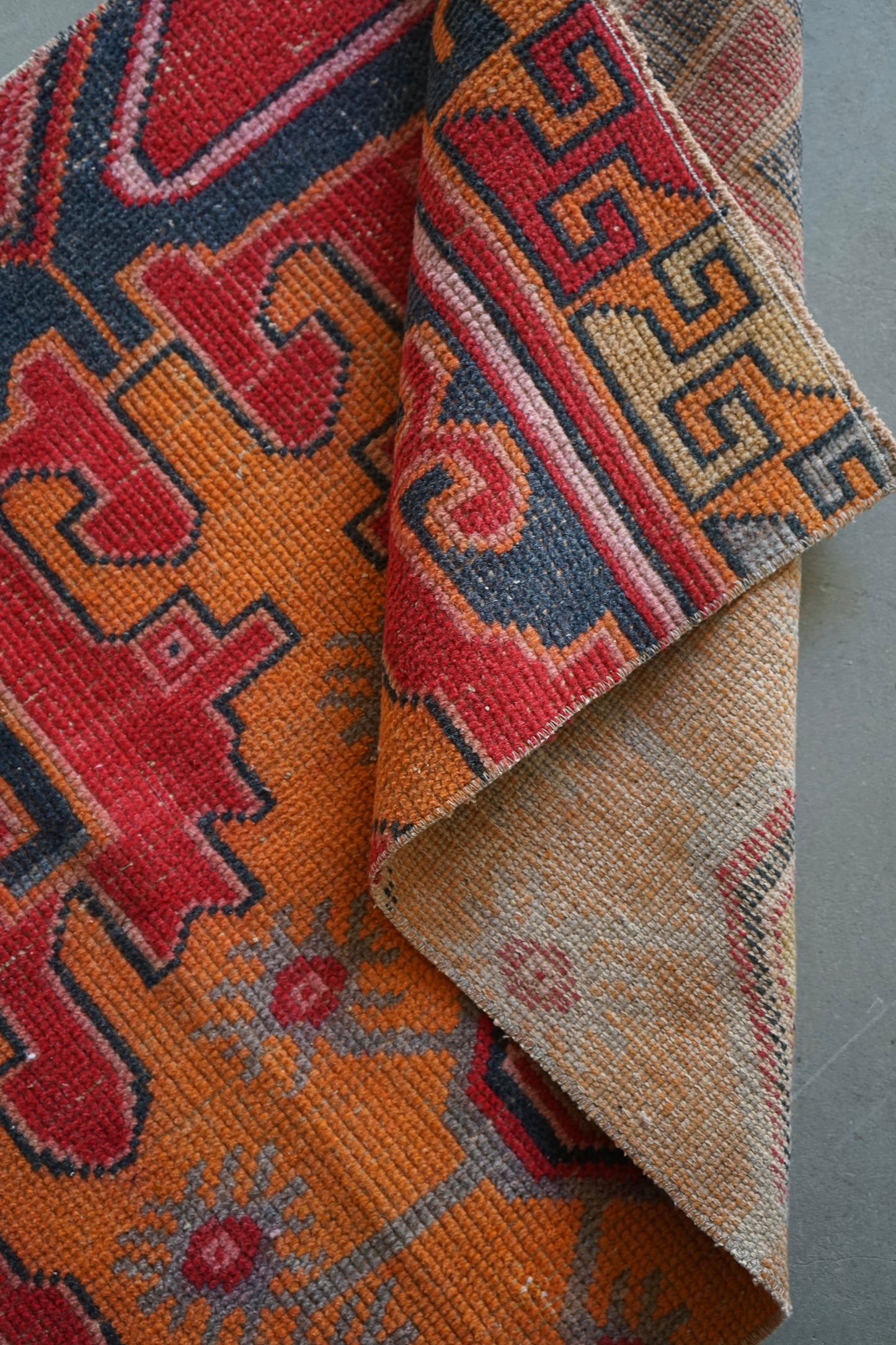 Türkiye Old Oushak Red Small Size 1970年代 120 × 75 cm No.TR25221