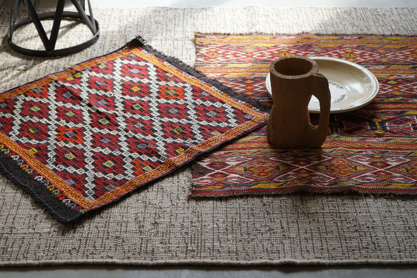 EASTERN TURKEY VINTAGE KURDISTAN KILIM 1965-1970年代 92 × 81 cm