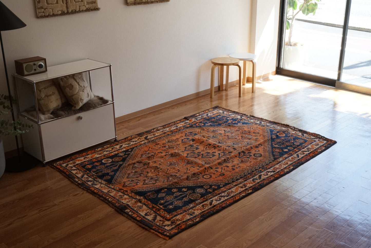 店頭販売 IRAN ANTIQUE SHIRAZ QASHQAI BASSERI 1870年代 217 × 150 cm