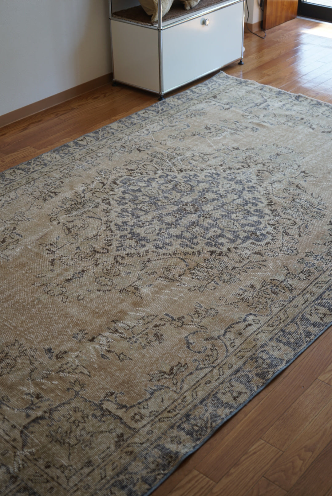 Türkiye Old Isparta Beige , BlueGlay 1970年代 267 × 169 cm No.TR25289