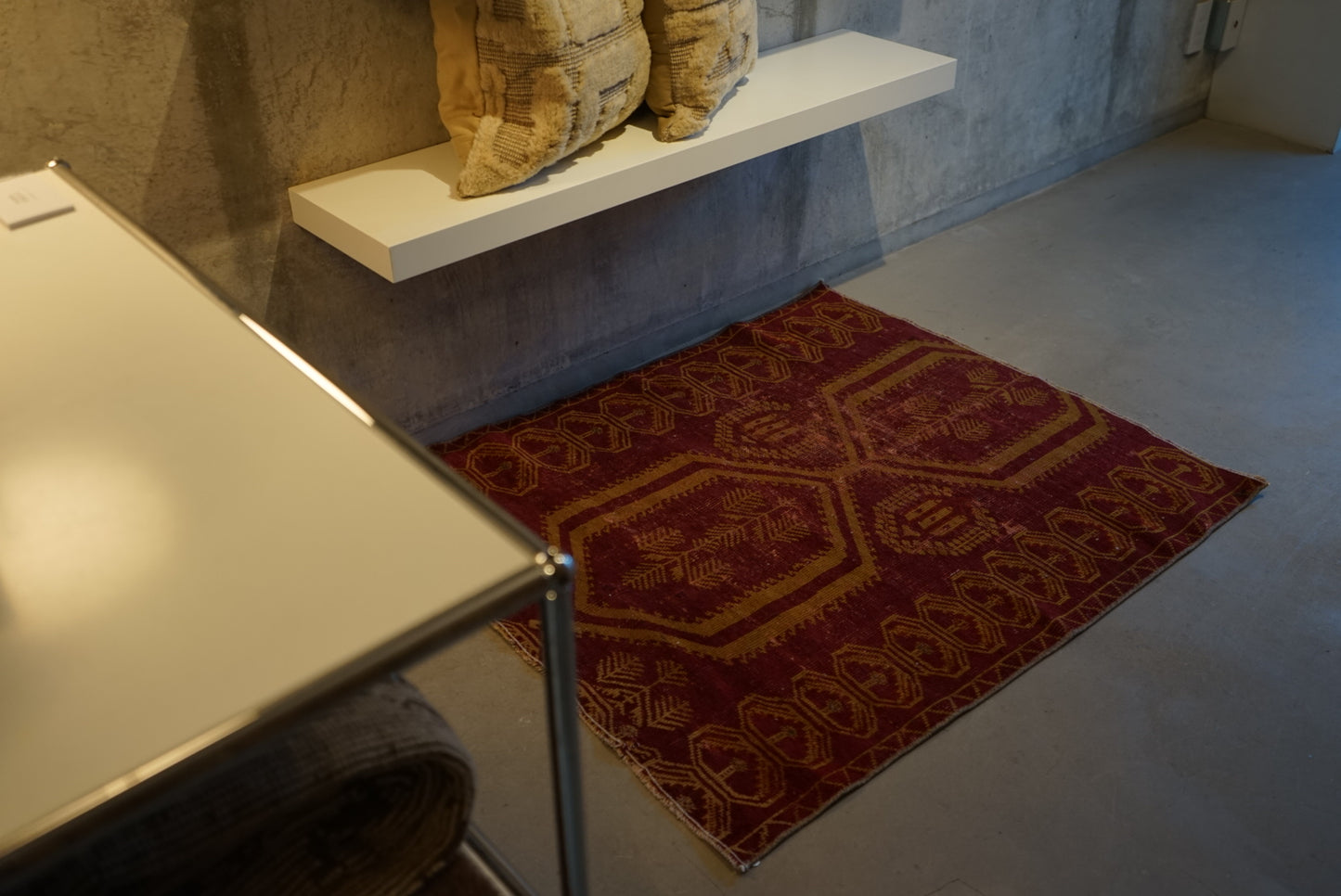 Türkiye Old Oushak Red 110 × 92.5 cm No.TR25330