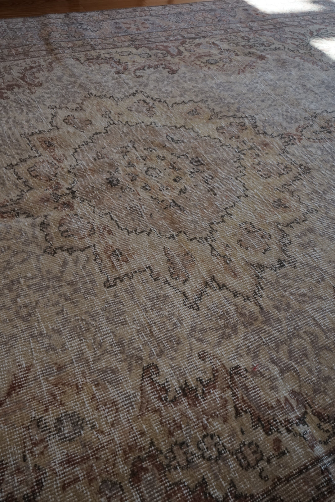 Türkiye Old Isparta Medallion Beige , Glay 1960年代 284 × 183.5 cm No.TR25476