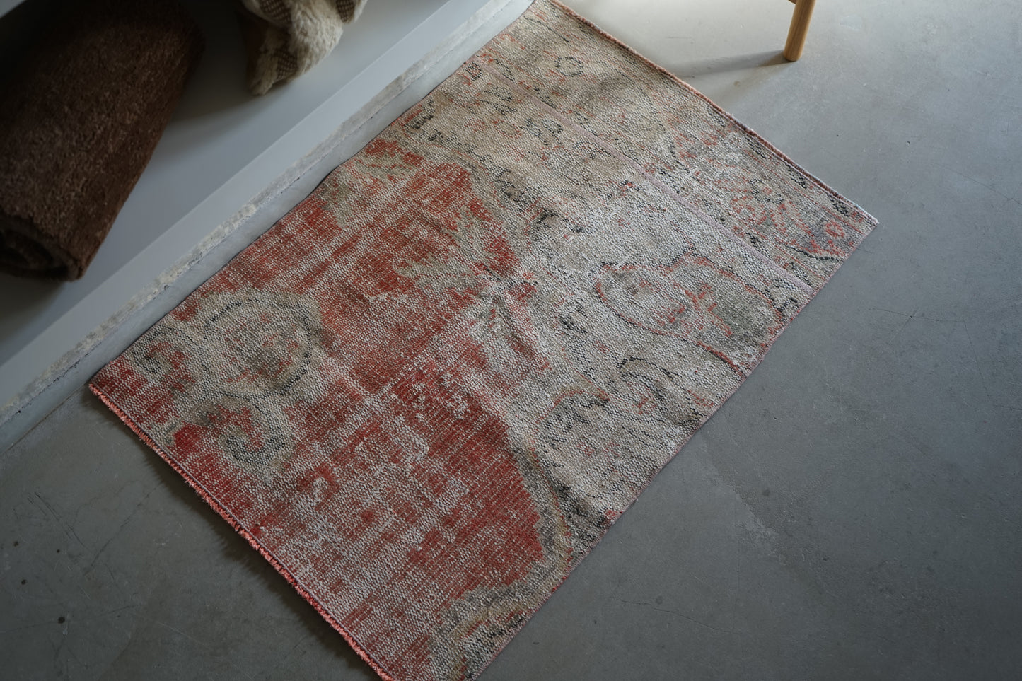 TURKEY VINTAGE SMALL RUG RED FLORAL 97 × 69 cm No.TR25183