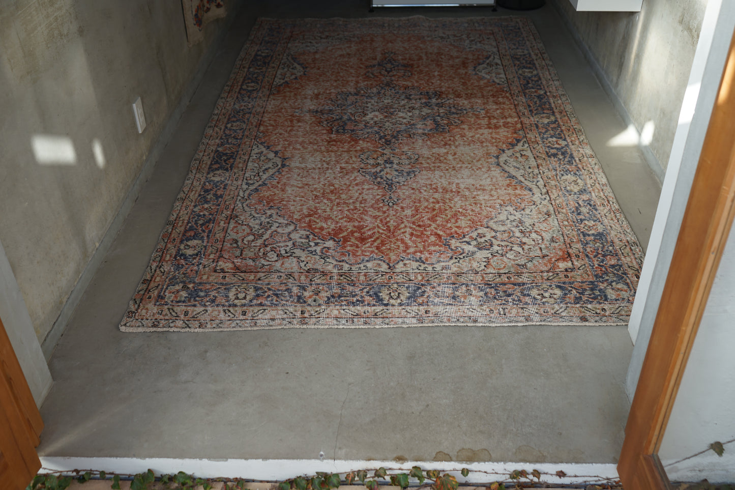 TURKEY OLD ISPARTA ORANGE 1970年代 272 × 161 cm No.TR25198