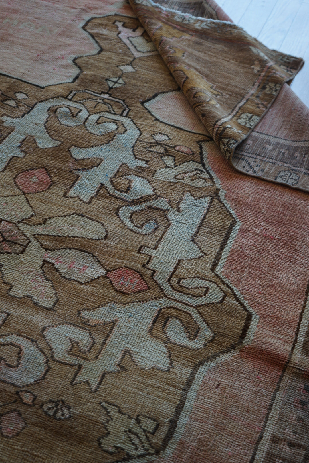 TURKEY OLD OUSHAK SALMON PINK 1970年代 286 × 162 cm No.TR25197