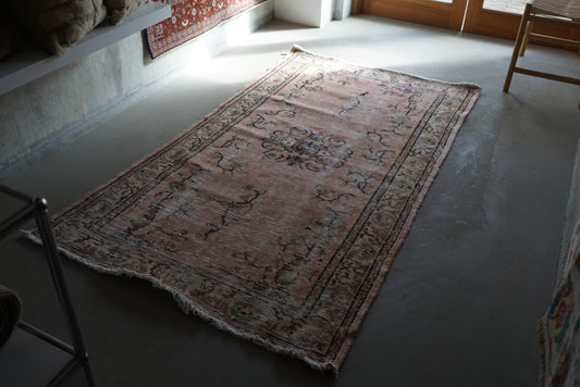 Türkiye Old Isparta Pink 1970年代 196 × 108 cm No.TR25312